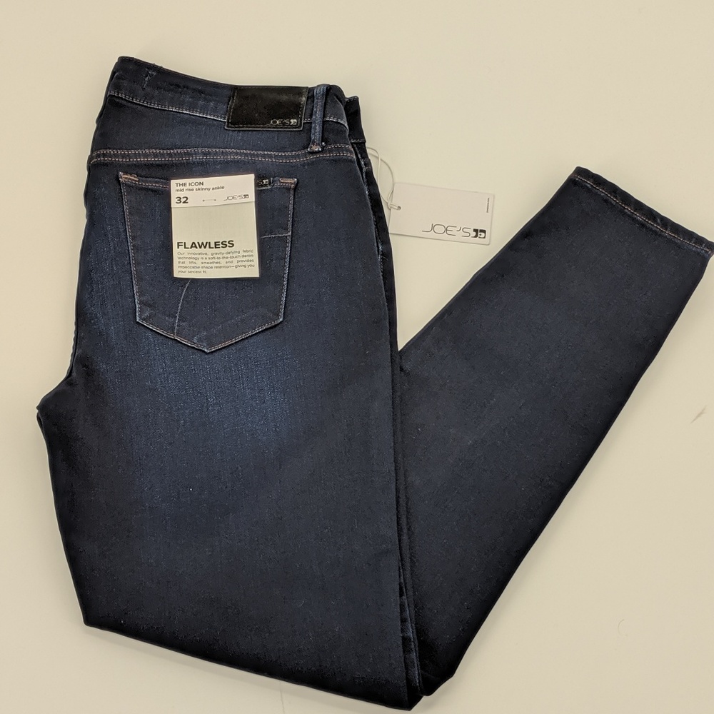 Joe's Women's "The Icon" Skinny Ankle Jeans 32